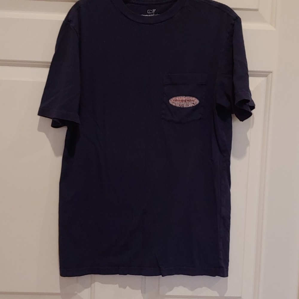 Men's XS Vineyard Vines t shirt